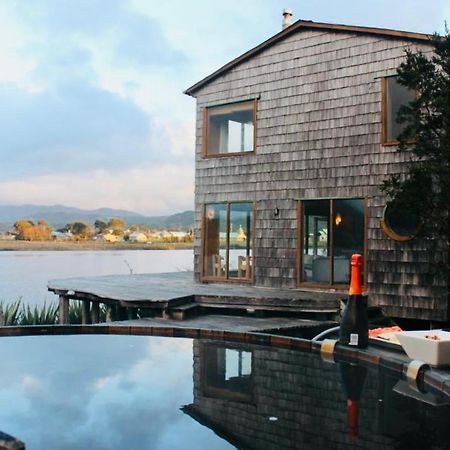 Palafito Cucao Villa Eksteriør billede